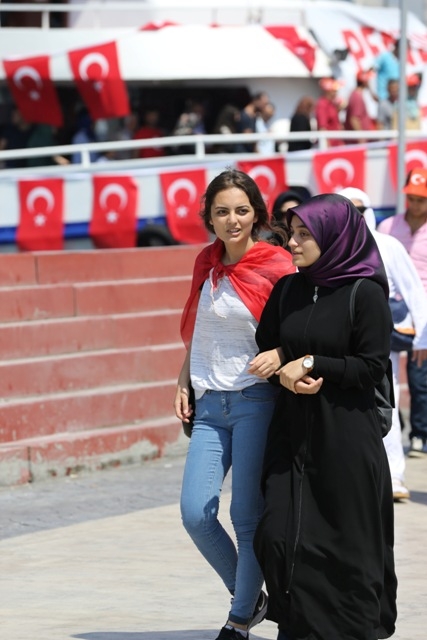 Demokrasi ve Şehitler Mitingi 128