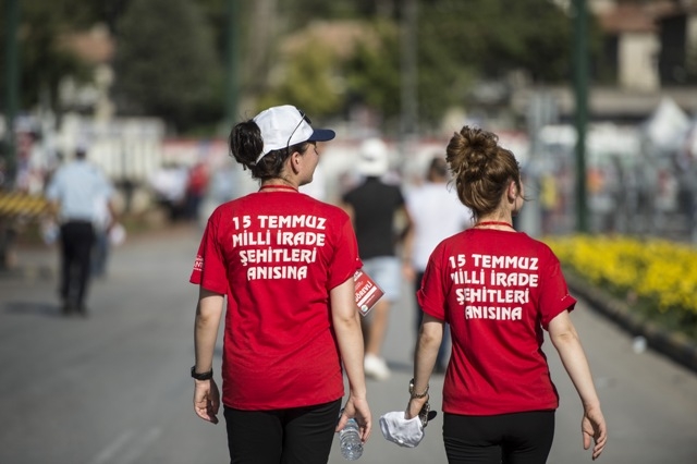 Demokrasi ve Şehitler Mitingi 166