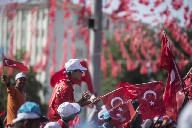 Demokrasi ve Şehitler Mitingi 180