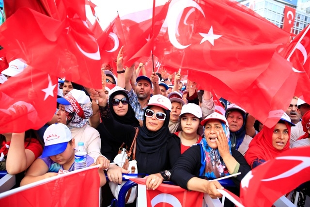 Demokrasi ve Şehitler Mitingi 185
