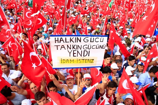 Demokrasi ve Şehitler Mitingi 189
