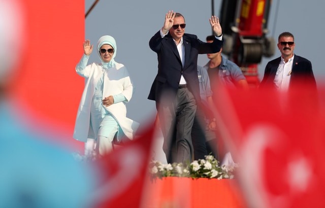 Demokrasi ve Şehitler Mitingi 196