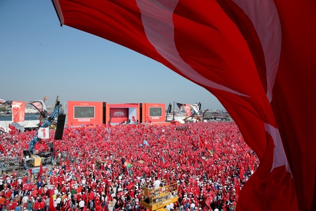 Demokrasi ve Şehitler Mitingi 225
