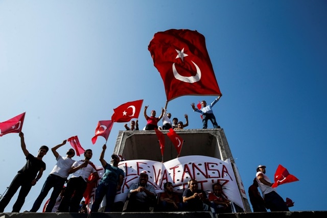 Demokrasi ve Şehitler Mitingi 230