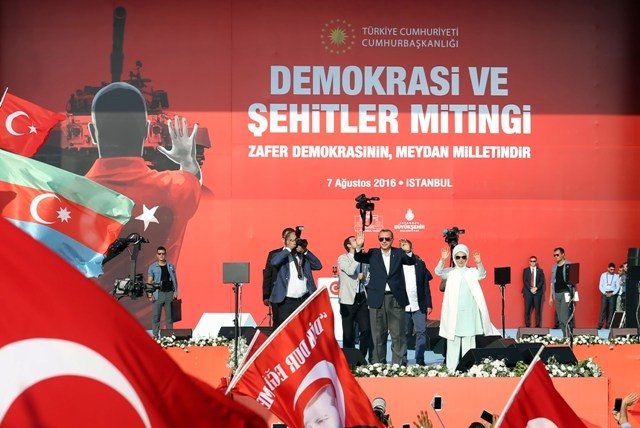 Demokrasi ve Şehitler Mitingi 262