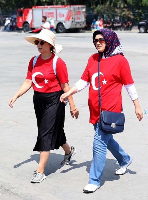 Demokrasi ve Şehitler Mitingi 3