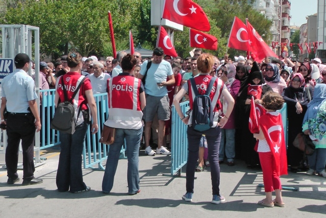 Demokrasi ve Şehitler Mitingi 46