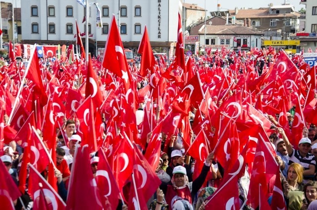 Konya'da "Demokrasi ve Şehitler Mitingi" 13