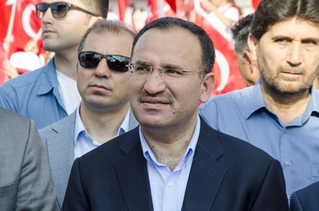 Konya'da "Demokrasi ve Şehitler Mitingi" 17