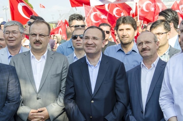 Konya'da "Demokrasi ve Şehitler Mitingi" 19