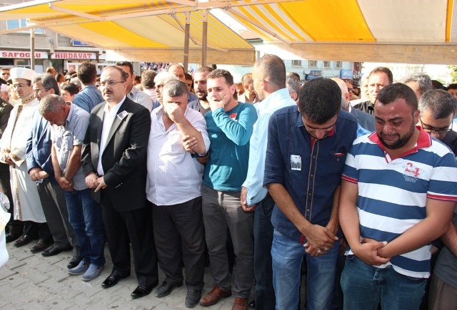 Şehit Uzm. Onb. Yunus Emre Uçar'a son görev 11