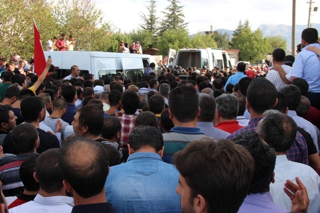 Şehit Uzm. Onb. Yunus Emre Uçar'a son görev 6