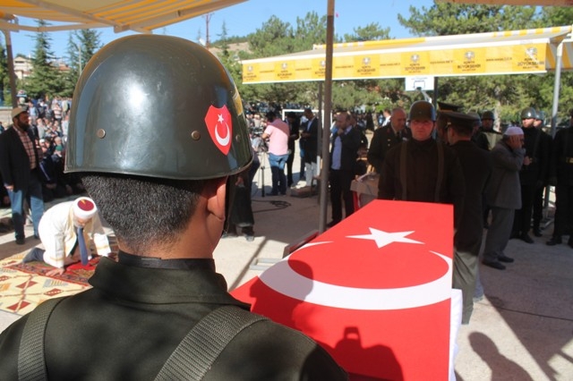 Şehit Jandarma Uzman Çavuş Enes Kaya'ya son görev 26