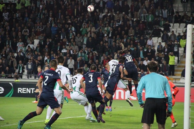 ATİKER KONYASPOR:1 BRAGA:1 32