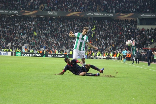 ATİKER KONYASPOR:1 BRAGA:1 35