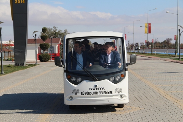 Akyürek, Uçak Kafe’yi basına tanıttı 18