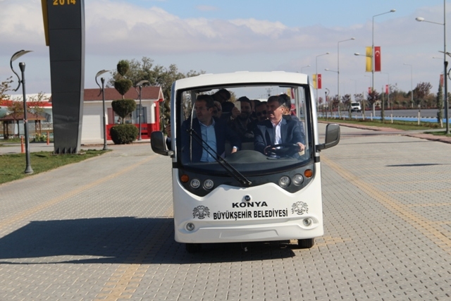 Akyürek, Uçak Kafe’yi basına tanıttı 19