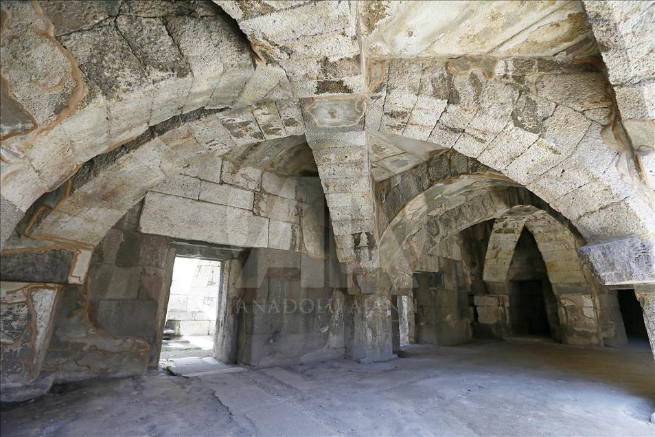 İzmir'in son antik kenti: "Smyrna Agorası" 11