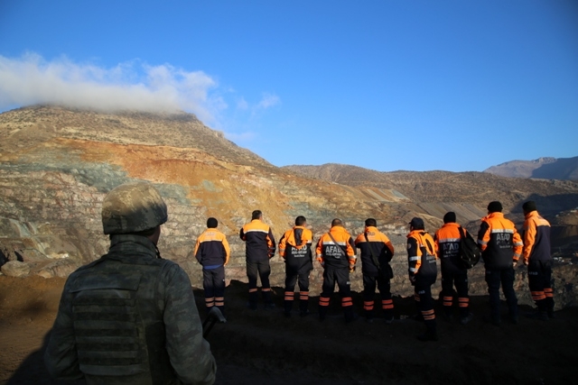 Siirt'te madende göçük 8