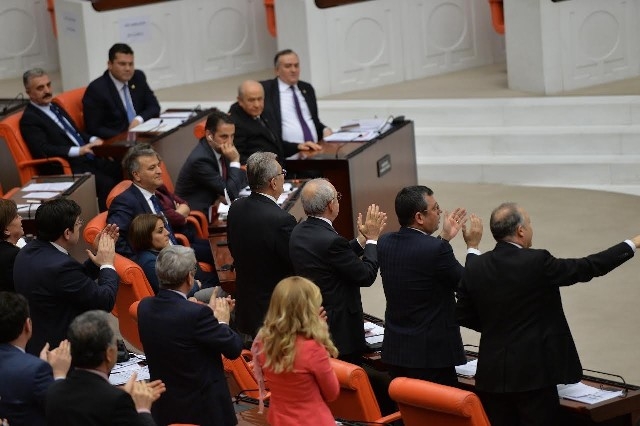 TBMM'DE ANAYASA GÖRÜŞMELERİ MANZARALARI 115