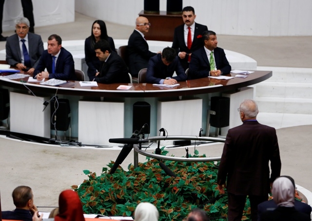 TBMM'DE ANAYASA GÖRÜŞMELERİ MANZARALARI 38