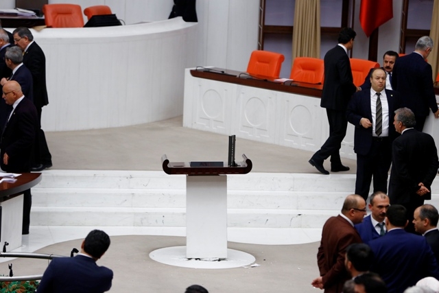 TBMM'DE ANAYASA GÖRÜŞMELERİ MANZARALARI 42