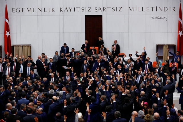 TBMM'DE ANAYASA GÖRÜŞMELERİ MANZARALARI 46