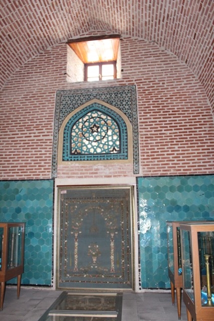 Eski bir Külliye, Sahip Ata Hanigahı 10