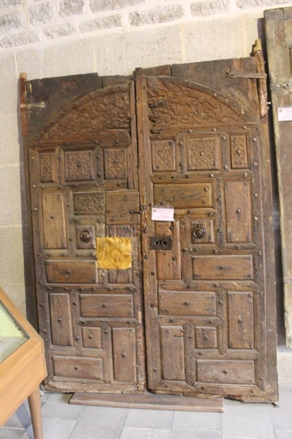 Eski bir Külliye, Sahip Ata Hanigahı 24