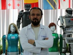 Ev hanımları onu çok sevecek: Robot Ada