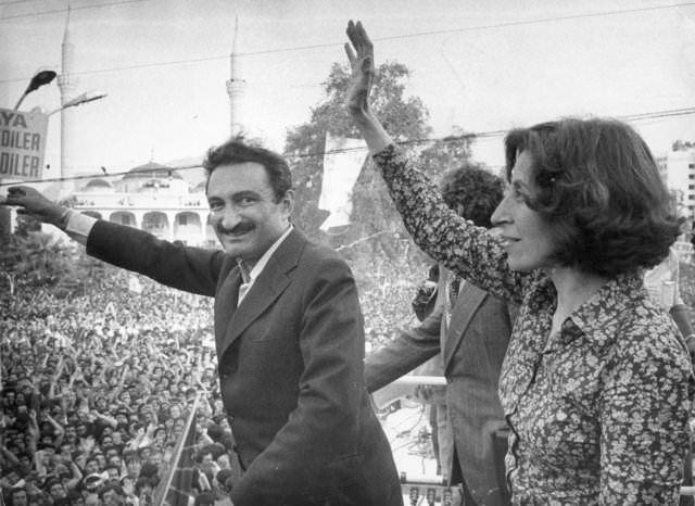 Liderlerin eski miting fotoğrafları 6