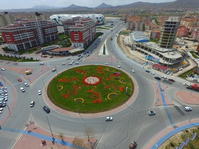 Konya'da lale mevsimi