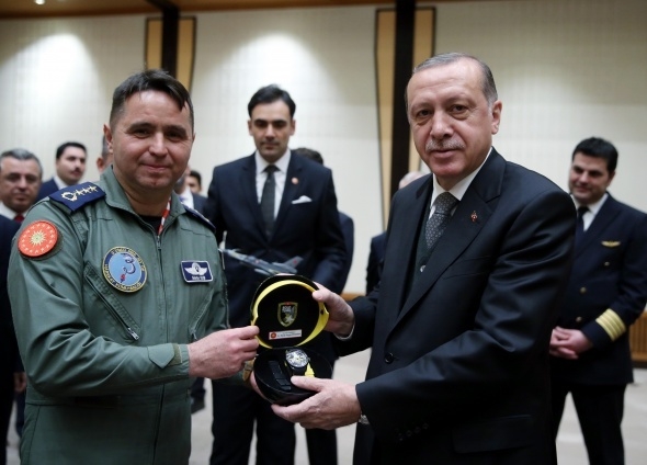 Cumhurbaşkanı Erdoğan pilotları kabul etti 2