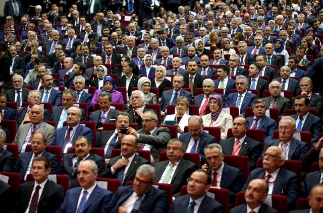 Milletin adamı Milletin partisine geri döndü 20