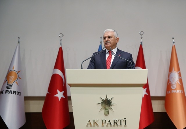 Milletin adamı Milletin partisine geri döndü 30