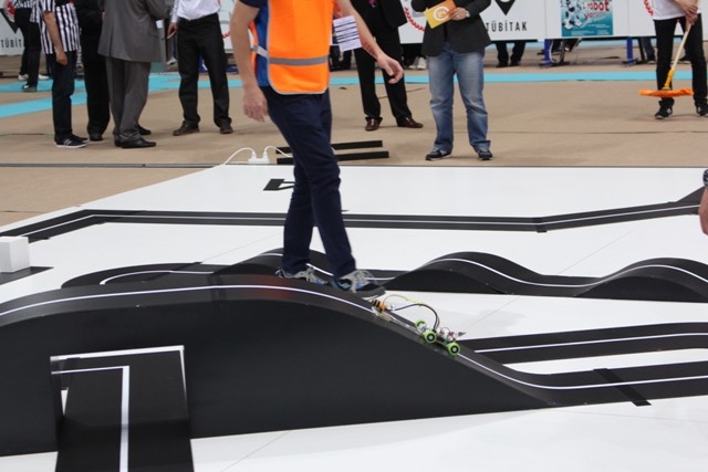 ROBOTLAR KONYA'DA YARIŞIYOR 16