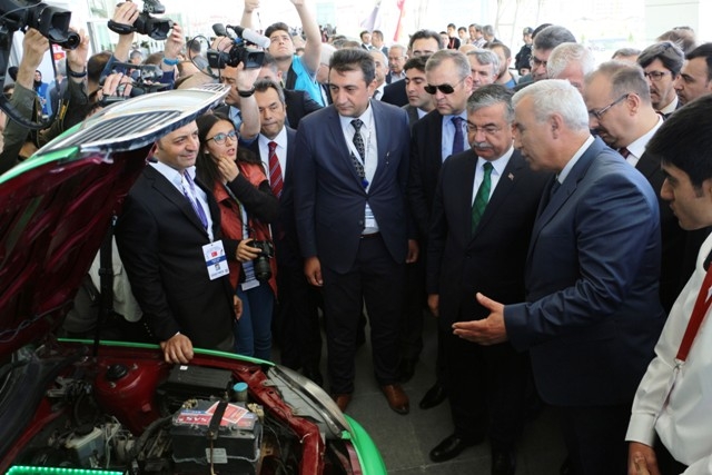 ROBOTLAR KONYA'DA YARIŞIYOR 5