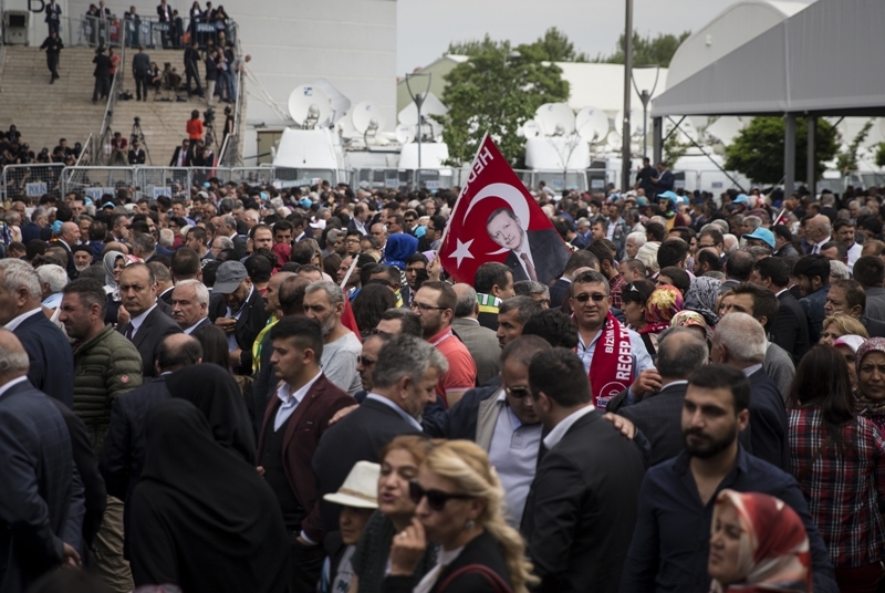 Erdoğan AK Parti Genel Başkanı oldu 24