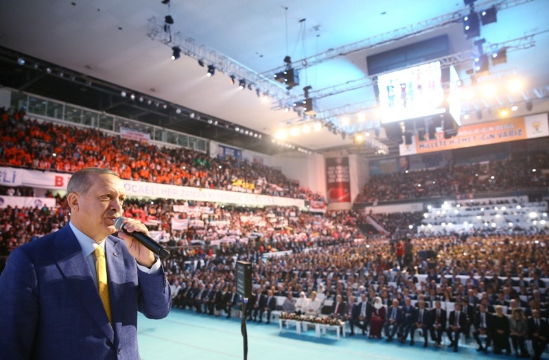 Erdoğan AK Parti Genel Başkanı oldu 38