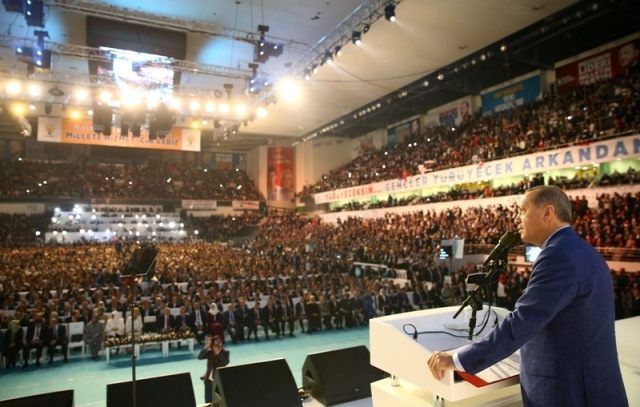 Erdoğan AK Parti Genel Başkanı oldu 45