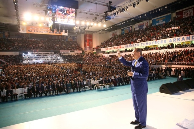 Erdoğan AK Parti Genel Başkanı oldu 46