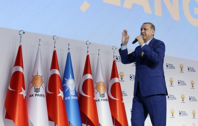 Erdoğan AK Parti Genel Başkanı oldu 48