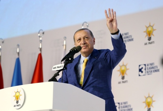 Erdoğan AK Parti Genel Başkanı oldu 51