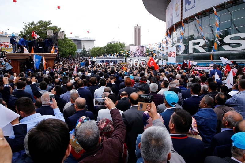 Erdoğan AK Parti Genel Başkanı oldu