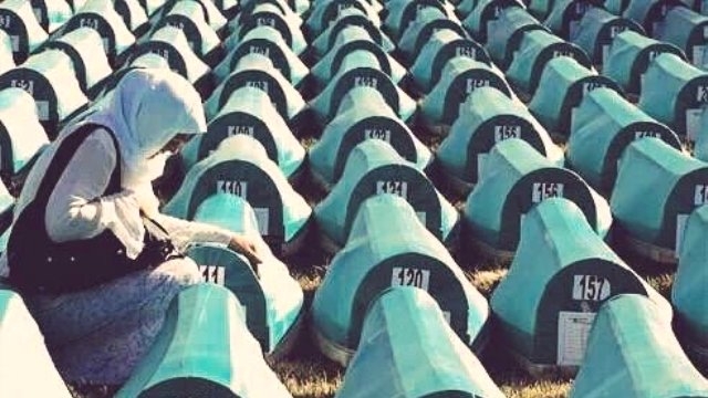 Avrupa'nın ortasında ama insanlıktan çok uzakta. SREBRENİTSA 11