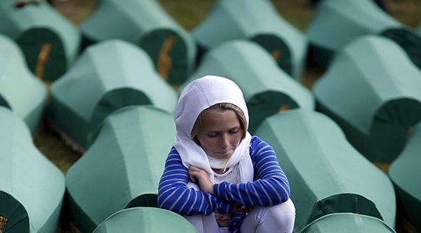 Avrupa'nın ortasında ama insanlıktan çok uzakta. SREBRENİTSA 6