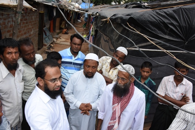Myanmar'dan kaçmaya çalışan daha binlerce Arakanlı Müslüman var 36
