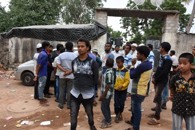 Myanmar'dan kaçmaya çalışan daha binlerce Arakanlı Müslüman var 40