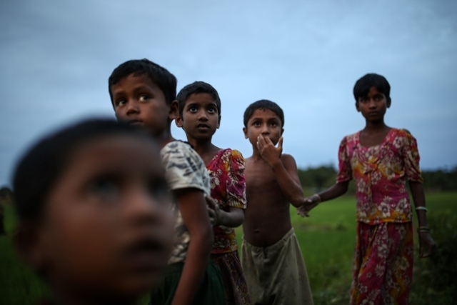 Myanmar'dan kaçmaya çalışan daha binlerce Arakanlı Müslüman var 44