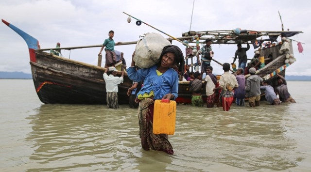 Myanmar'dan kaçmaya çalışan daha binlerce Arakanlı Müslüman var 64